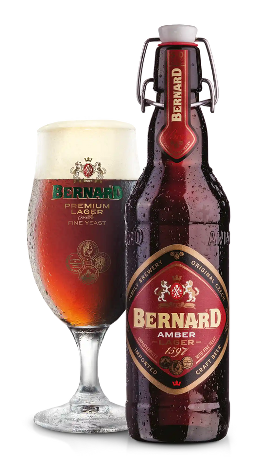 Bernard Amber Lager 5.0% i 0.5 l og ølglas – importeret af Beer Bros, kvalitetsøl fra Tjekkiet