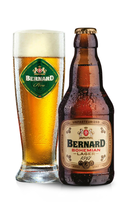 Bernard Bohemian Lager 4.9% i 0.33 l og ølglas – importeret af Beer Bros, kvalitetsøl fra Tjekkiet